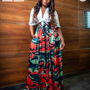 Maxi Camo Skirt!!!!🤗